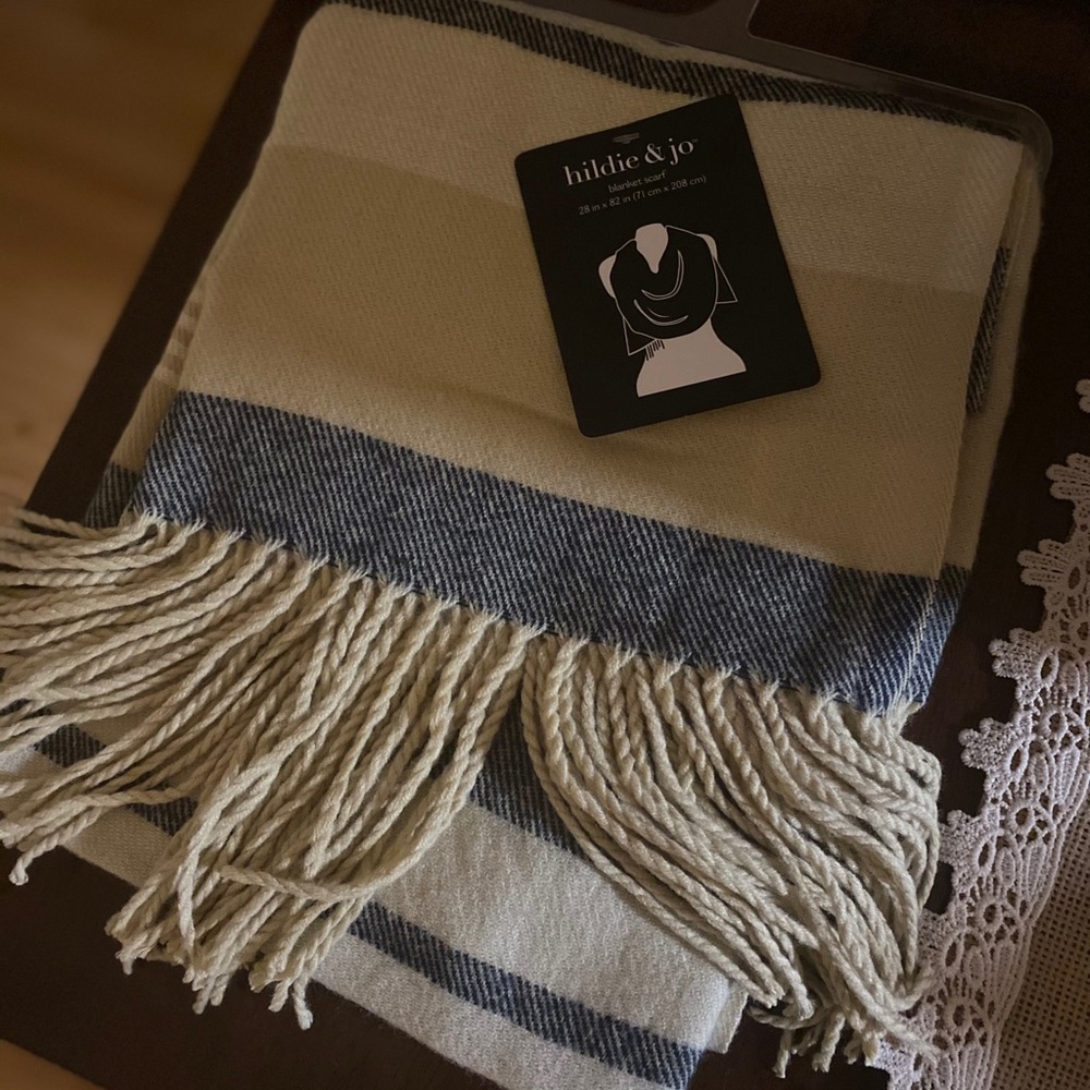 Blanket Scarf